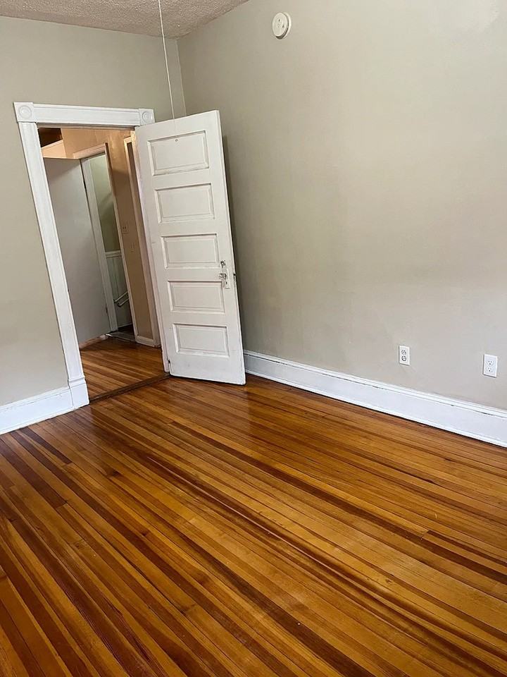 103 Grove St #3N - Photo 4 of 23