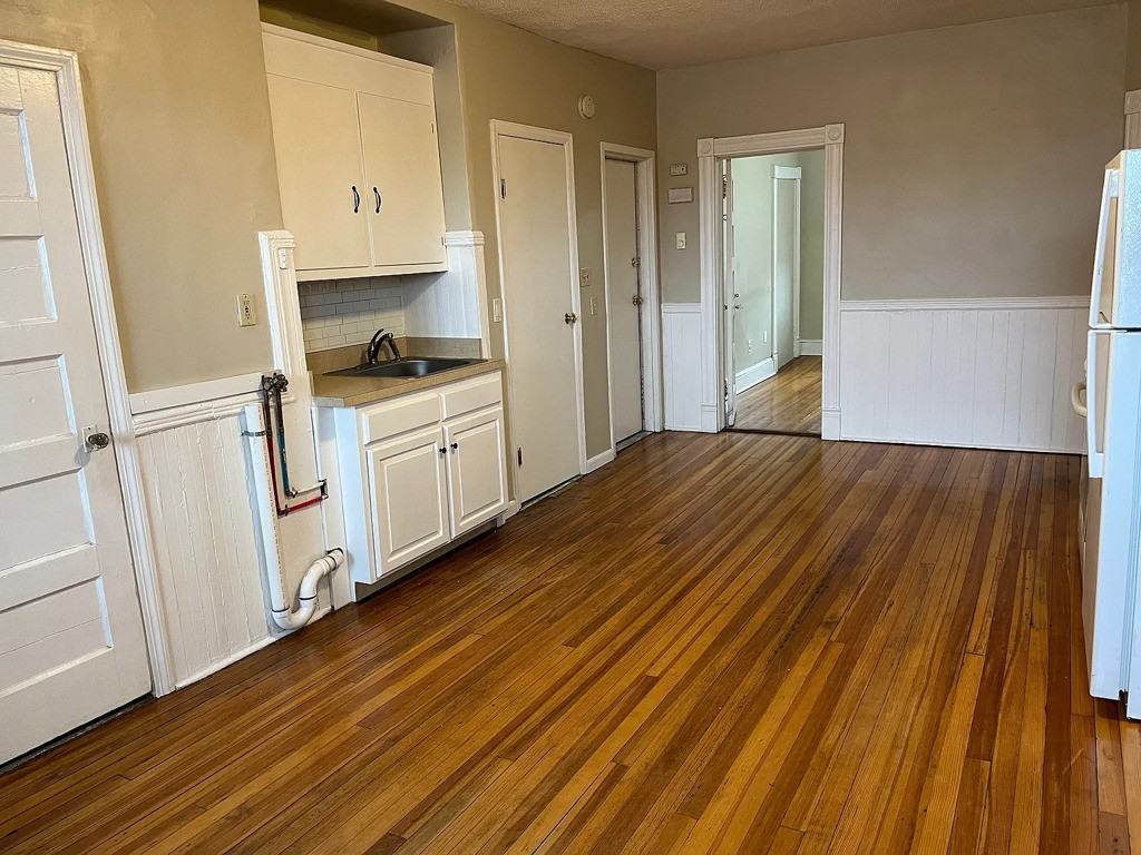 103 Grove St #3N - Photo 5 of 23