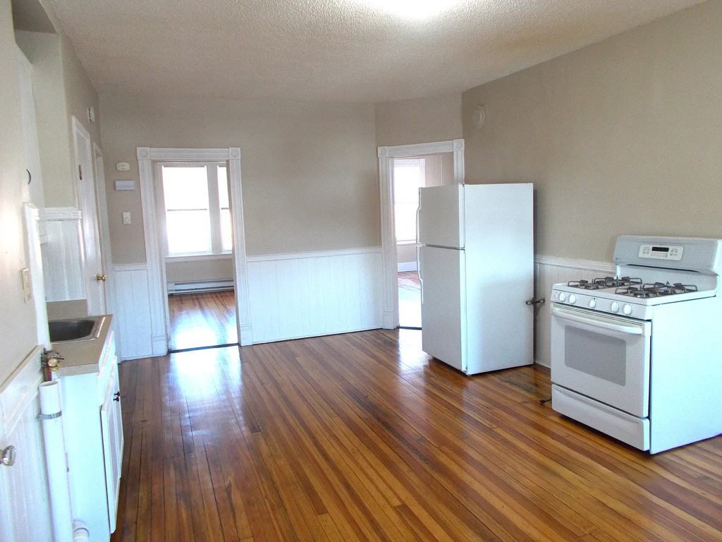 103 Grove St #3N - Photo 6 of 23