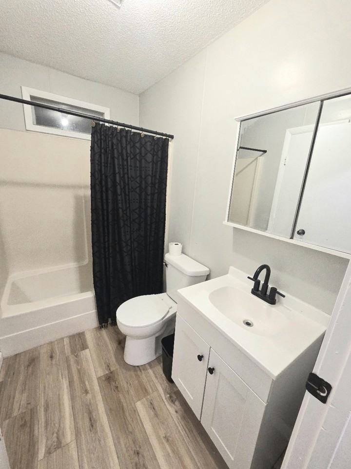 1 N 3rd St #1 - Photo 3 of 8