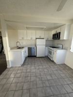 featured image of 827 W 25th St #6