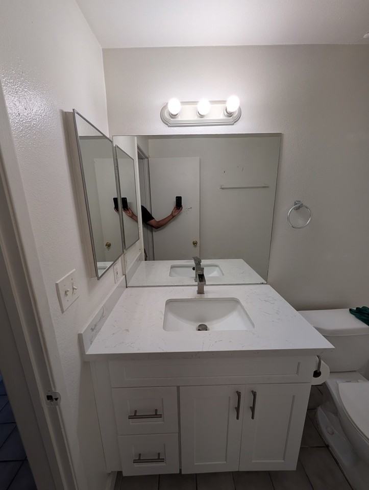 827 W 25th St #6 - Photo 6 of 6