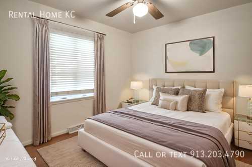 9010 W 101st St - Photo 5 of 23