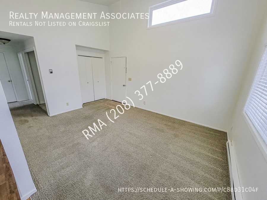 1412 S Euclid Ave - Photo 4 of 13