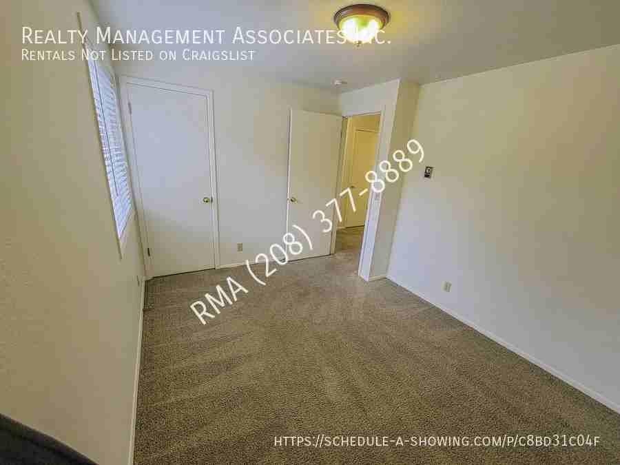 1412 S Euclid Ave - Photo 6 of 13
