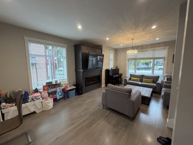 15677 28 Avenue #96 - Photo 5 of 19