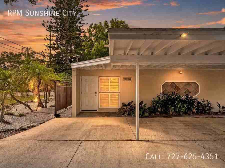 1626 Pine St - Photo 3 of 17