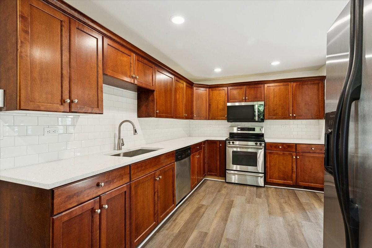 540 E 4th St #NA - Photo 2 of 23