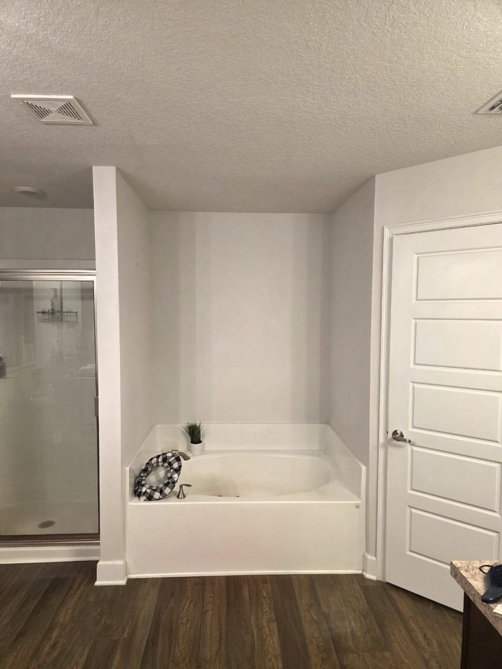 1107 Dorchester Rd Nw #NA - Photo 4 of 15