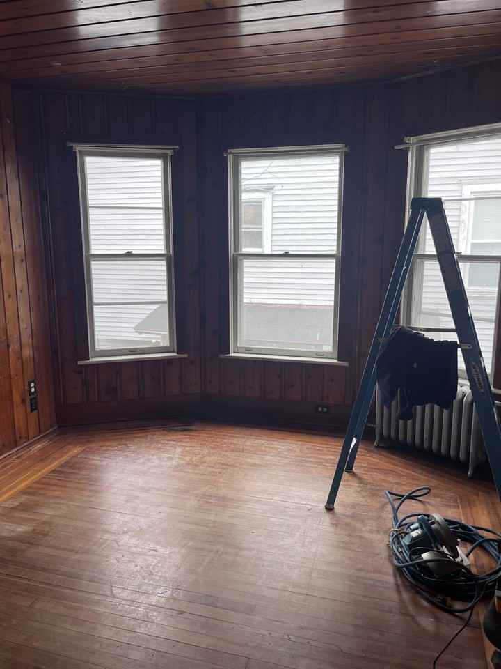 1231 Parkwood Blvd #1231 - Photo 3 of 9