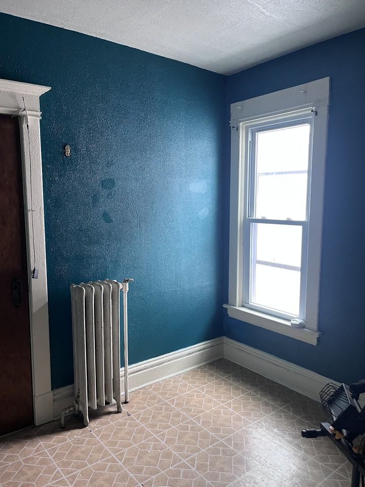 1231 Parkwood Blvd #1231 - Photo 7 of 9