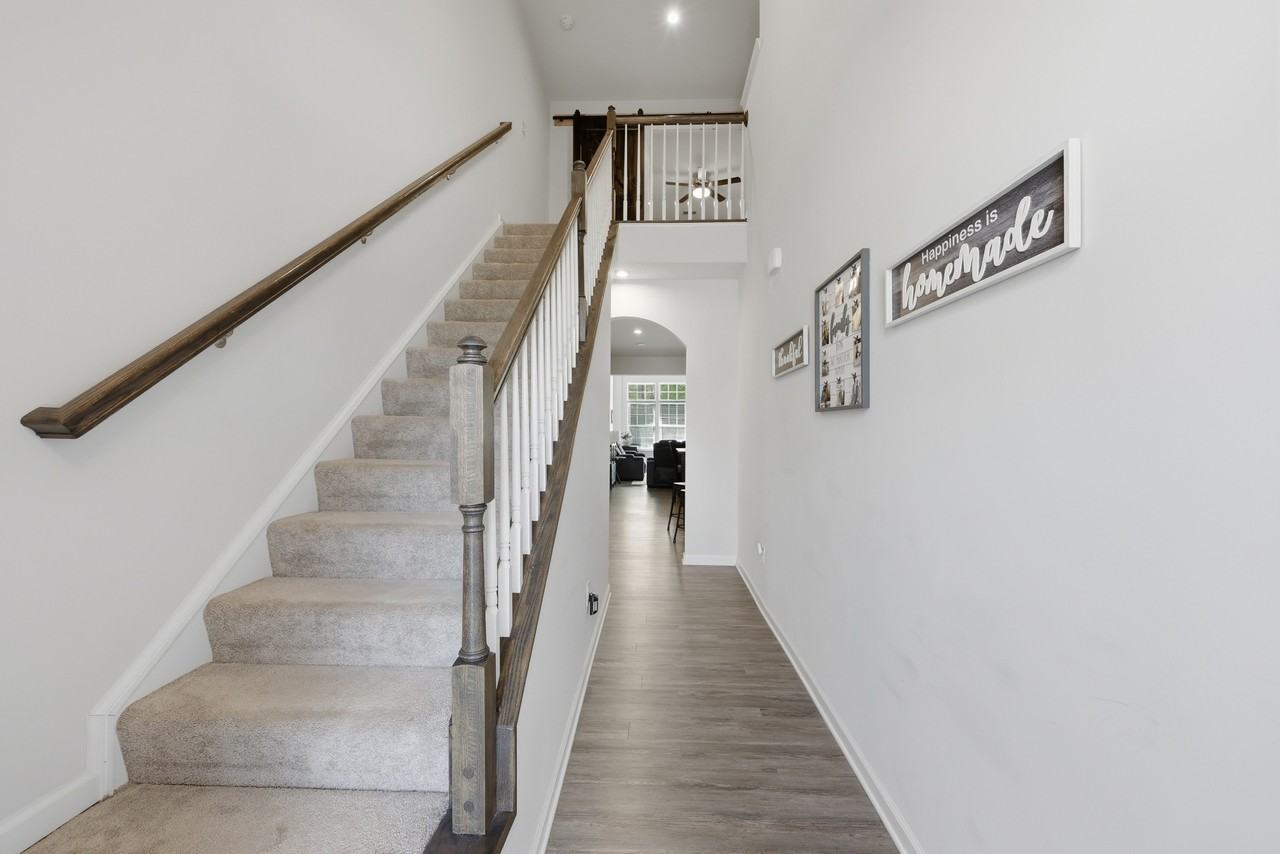 223 Clements Mill Trce #223 - Photo 4 of 50