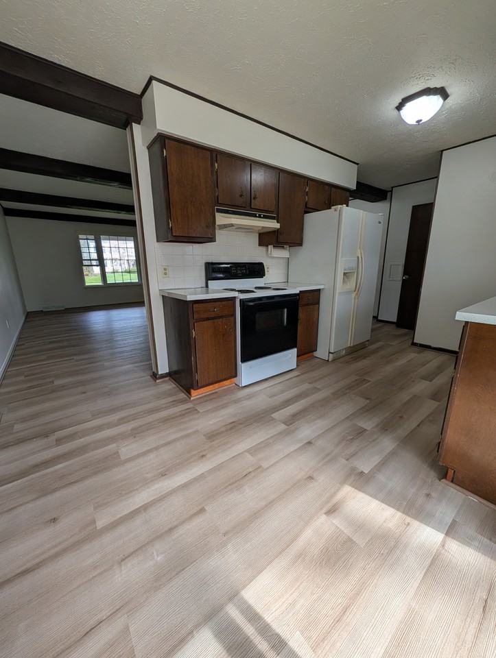 4331 Meadowlark Trl #4331 - Photo 3 of 5