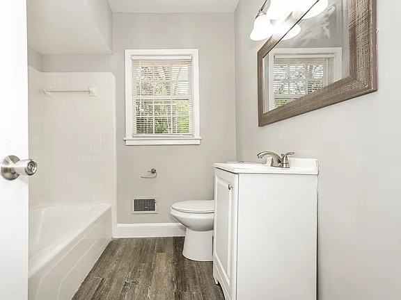 3806 Rockdale Dr #NA - Photo 2 of 8