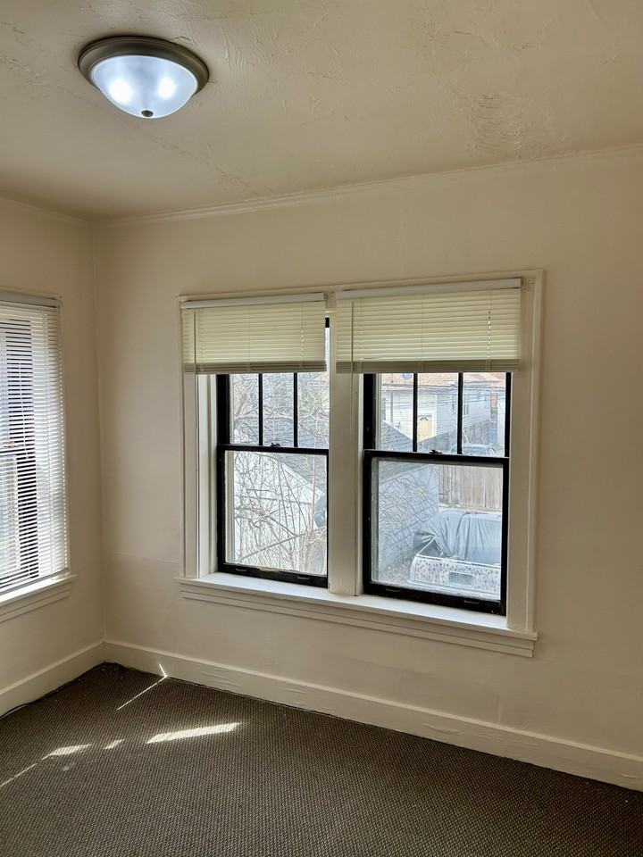 53 W 15th St #2 - Photo 6 of 7