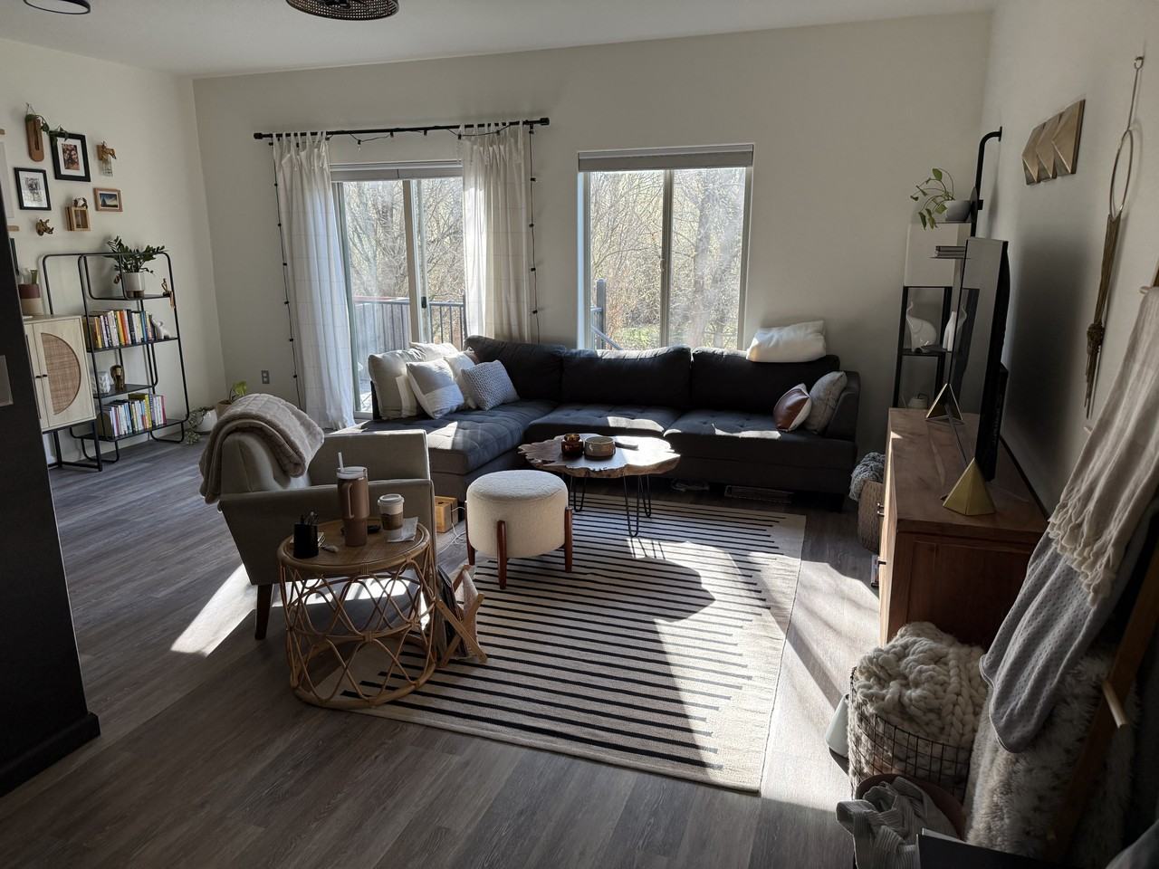 1437 Ne 82nd Dr #NA - Photo 4 of 11