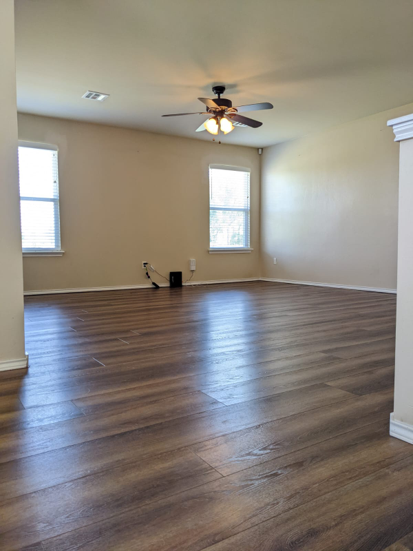 1801 W Antler Way - Photo 4 of 27