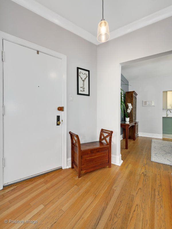 2501 N Washtenaw Ave #2 - Photo 6 of 20