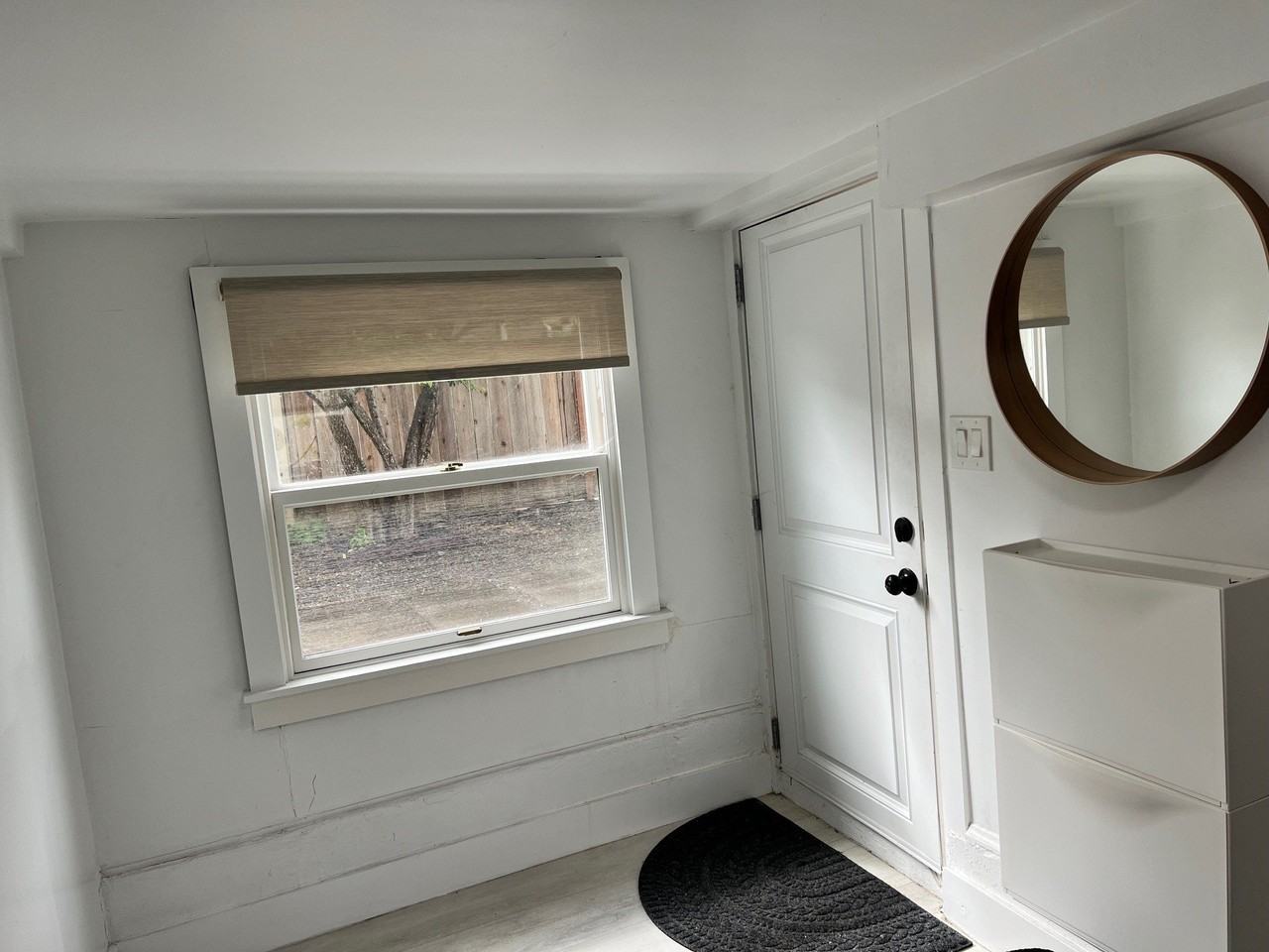 612A Stannage Ave - Photo 3 of 16