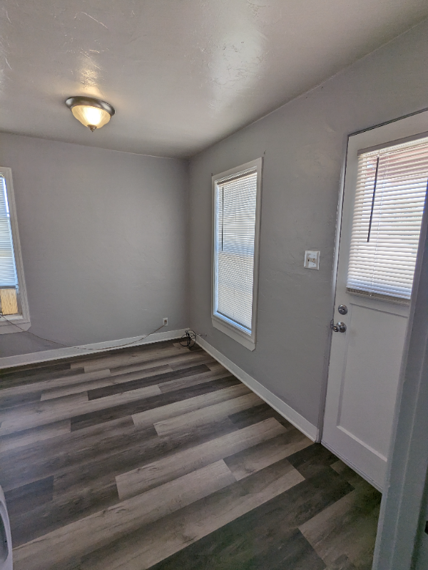 2021 Louise Ave #1 - Photo 2 of 8