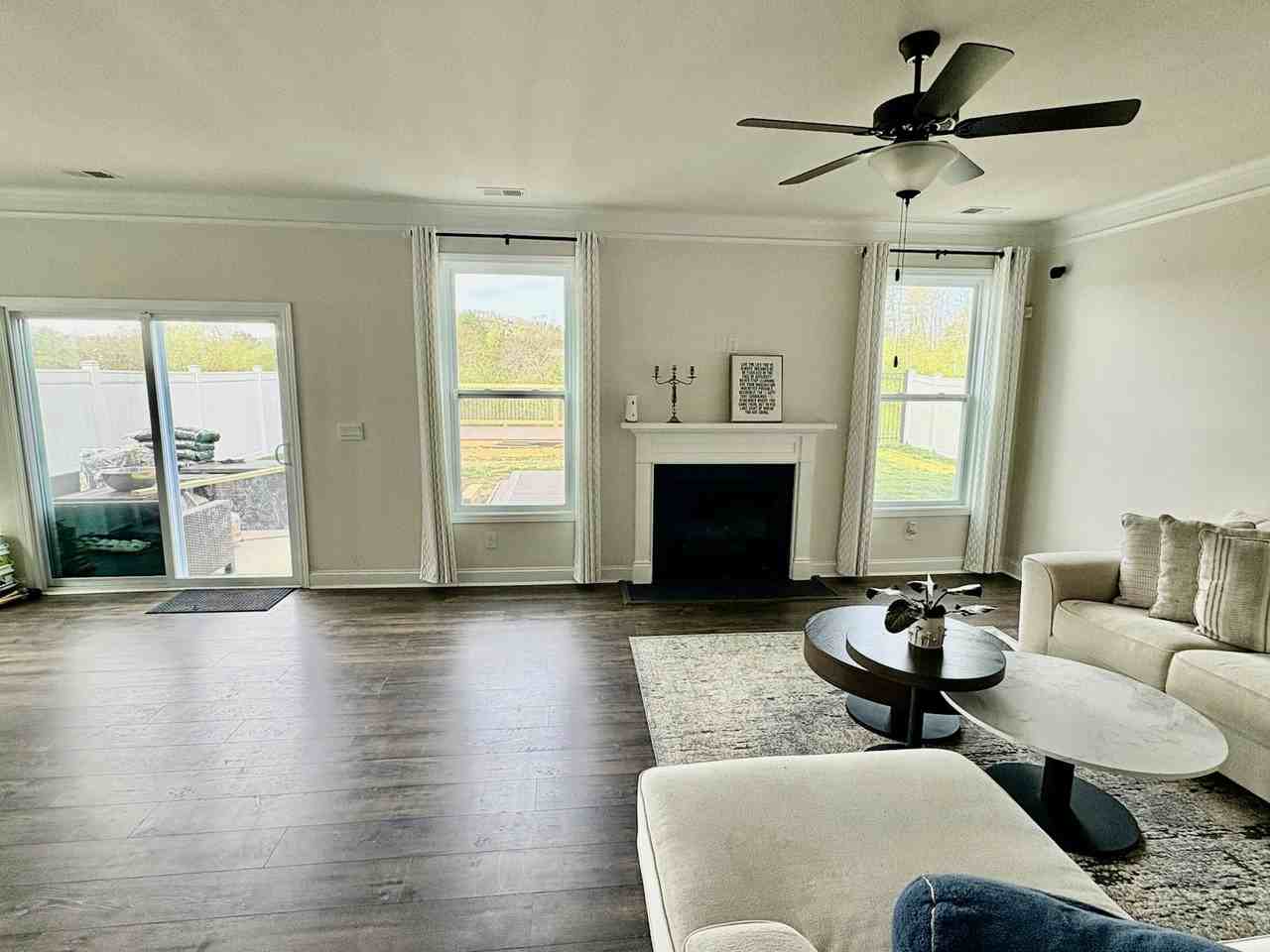 275 Fox Cove Road - Photo 5 of 40