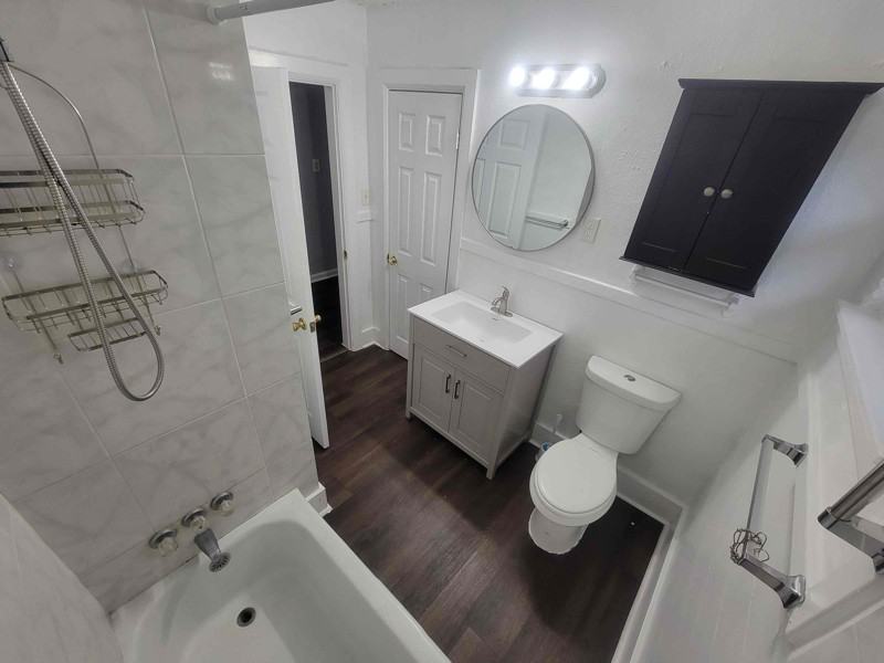 724 Covington Ave #724 - Photo 4 of 7