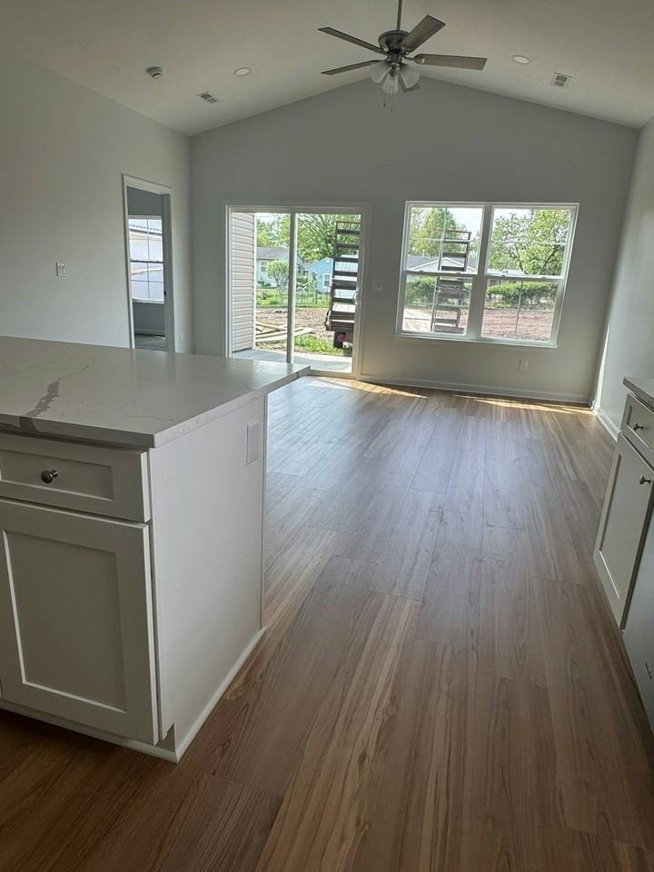 848 Idlewilde Avenue - Photo 3 of 3