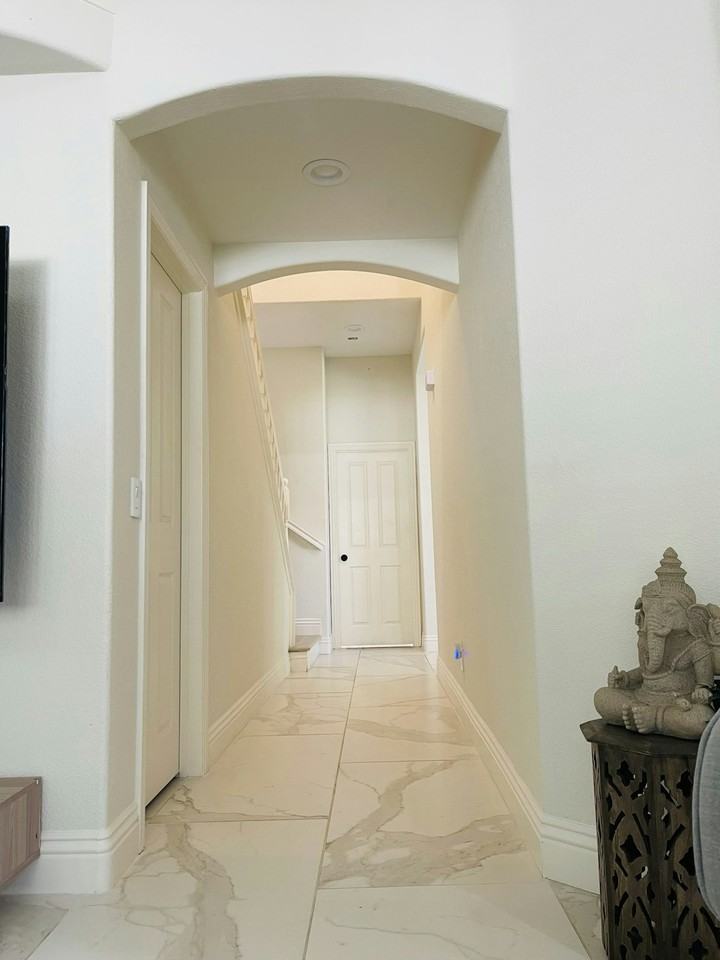 4496 Sycamore Ridge Court - Photo 6 of 21