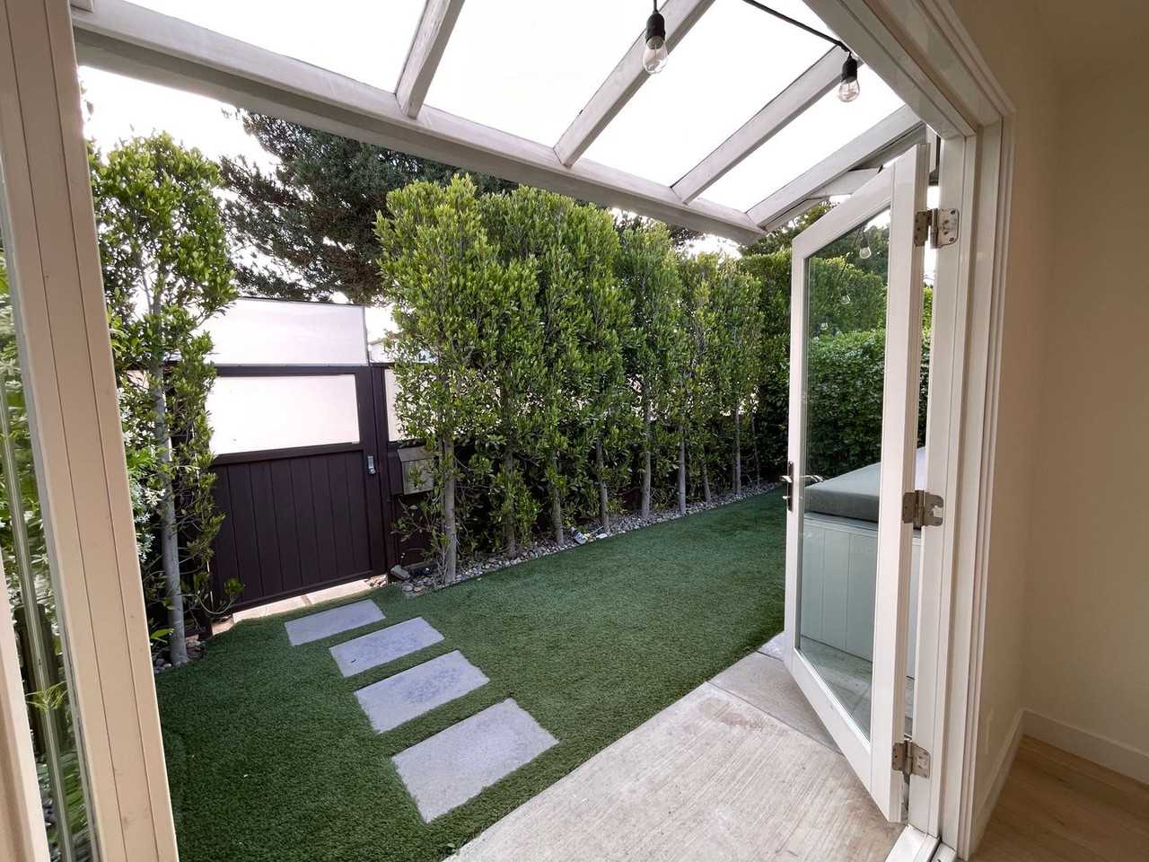 2620 21st St - Photo 7 of 32