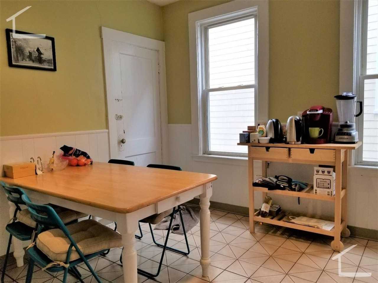 116 Browne St - Photo 4 of 14