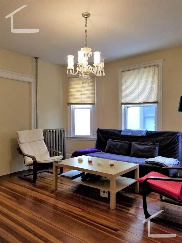 116 Browne St - Photo 7 of 14