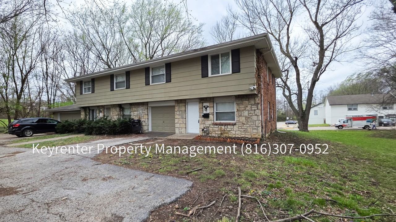 1010 S Osage St - Photo 2 of 20