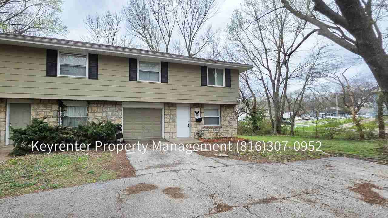 1010 S Osage St - Photo 3 of 20