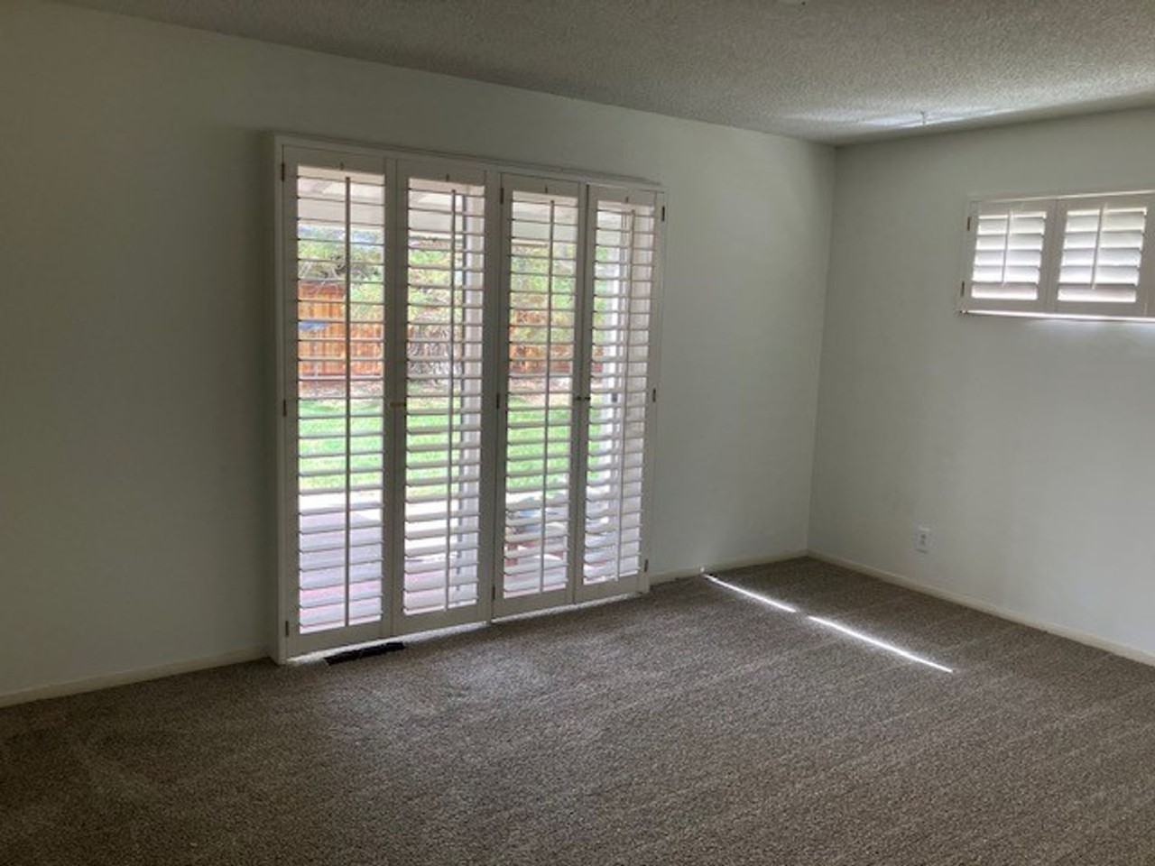 1500 Mount Rose St - Photo 5 of 20