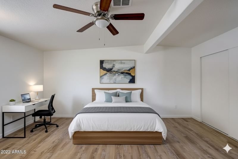 1908 E Lynne Ln #B - Photo 6 of 12