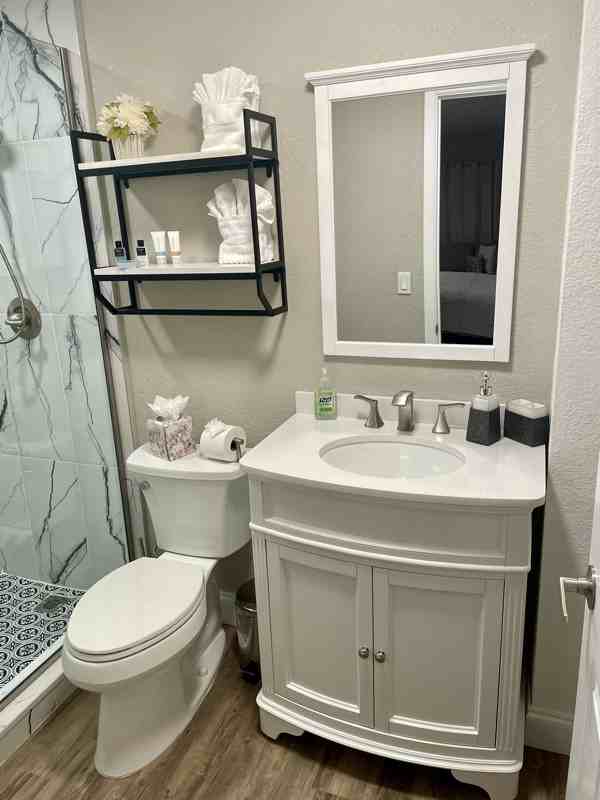 16541 S Oleander Dr #2 - Photo 3 of 10