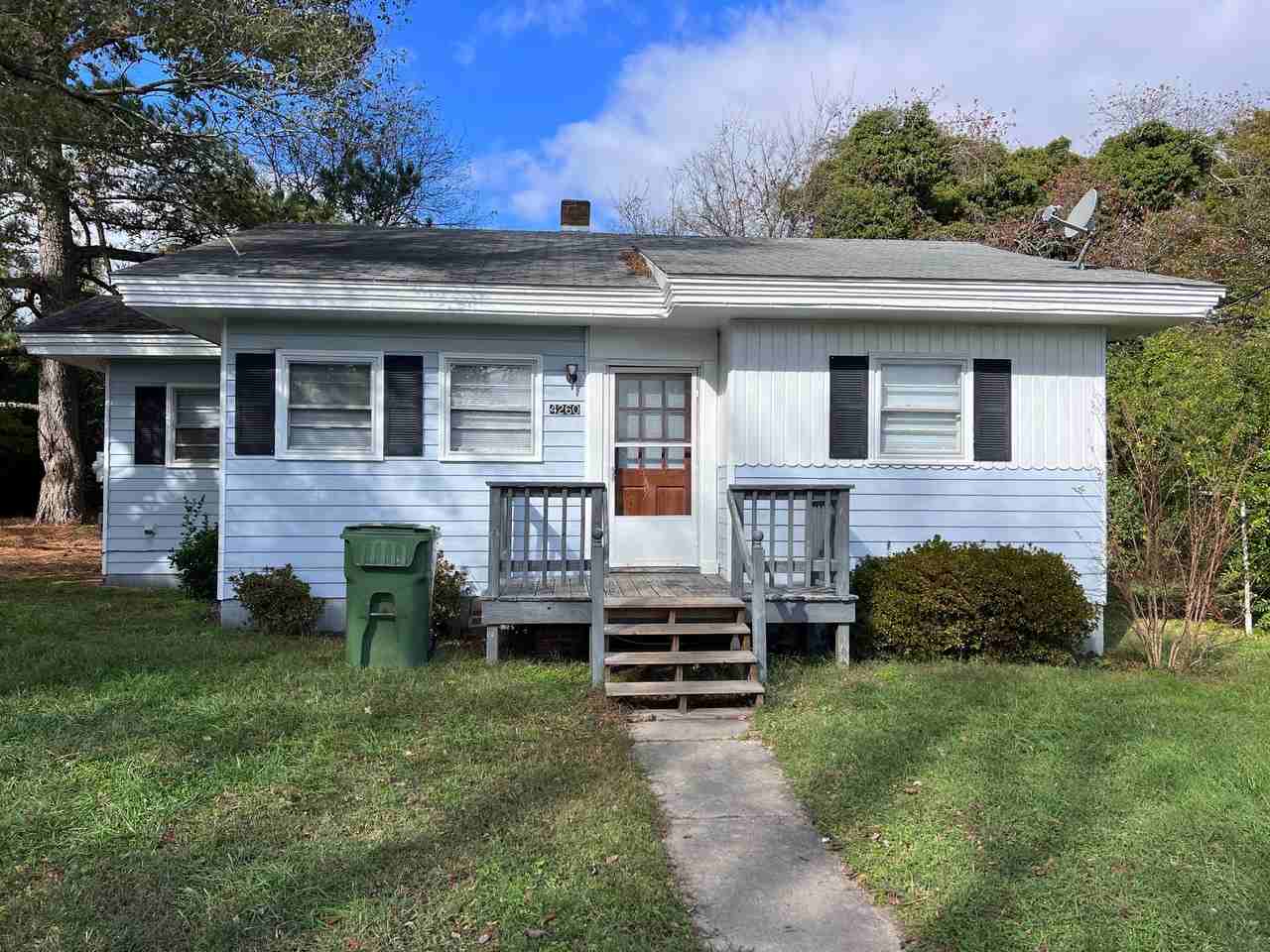 4260 Adron St - Photo 3 of 3