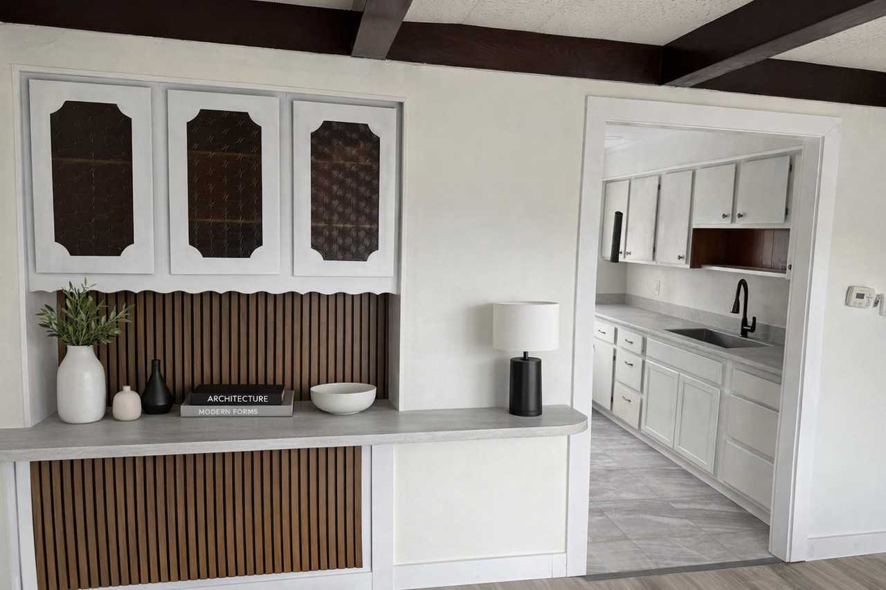 716 W Bell Ave #B - Photo 2 of 14