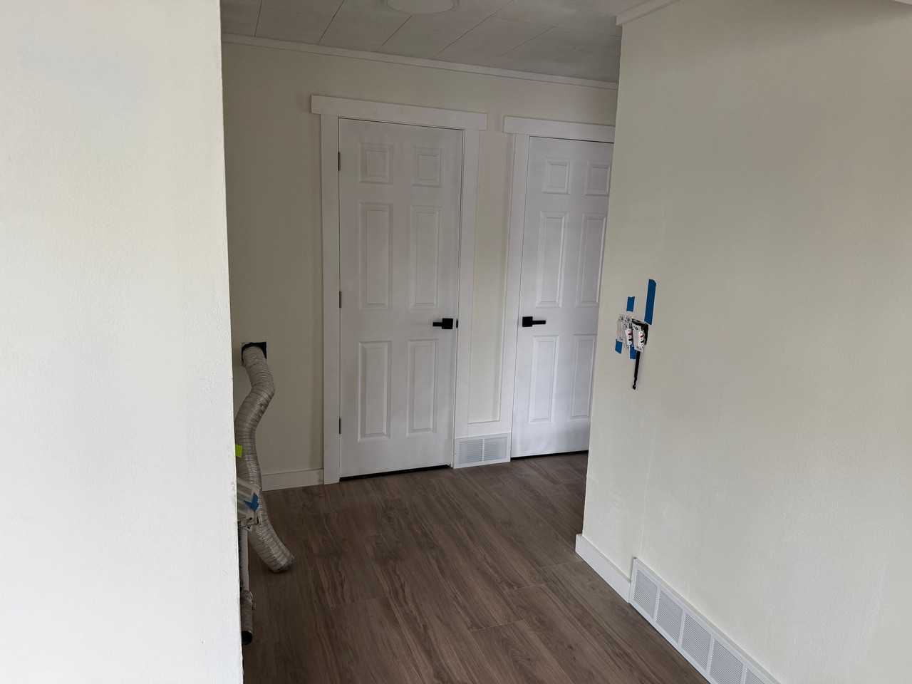 716 W Bell Ave #B - Photo 5 of 14