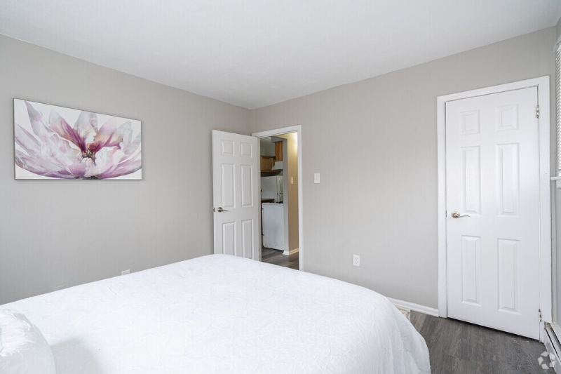 630 W Fisher Ave #1 - Photo 4 of 9