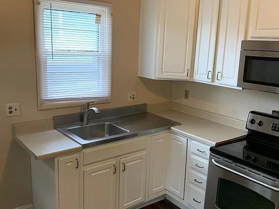 203 E Duncan St #203 - Photo 3 of 15