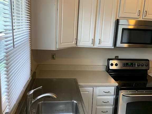 203 E Duncan St #203 - Photo 4 of 15