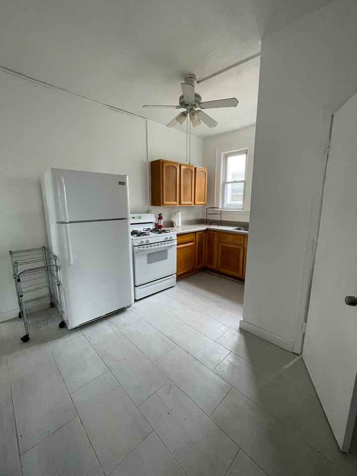 1 Vassar Ave #3 - Photo 2 of 2