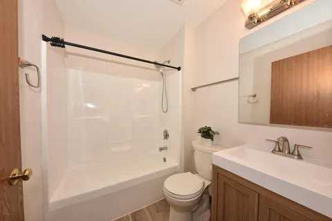 W163N11528 Windsor Ct #A - Photo 4 of 14