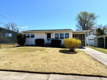 633 Windsor Ave - Photo 1 of 1