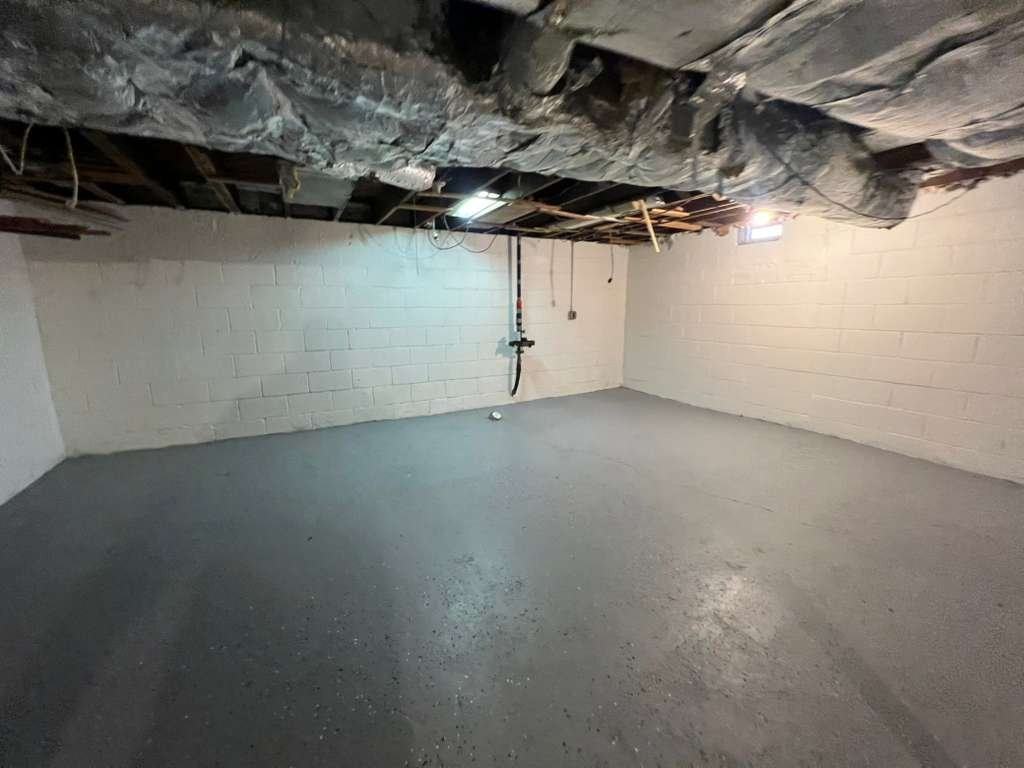 5050 N 57th St - Photo 5 of 12