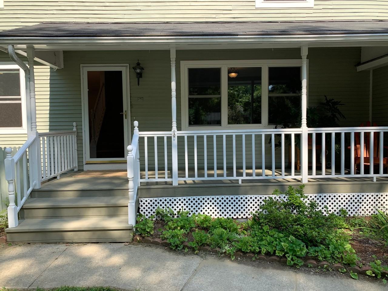 6 Oakwood Ln - Photo 2 of 20