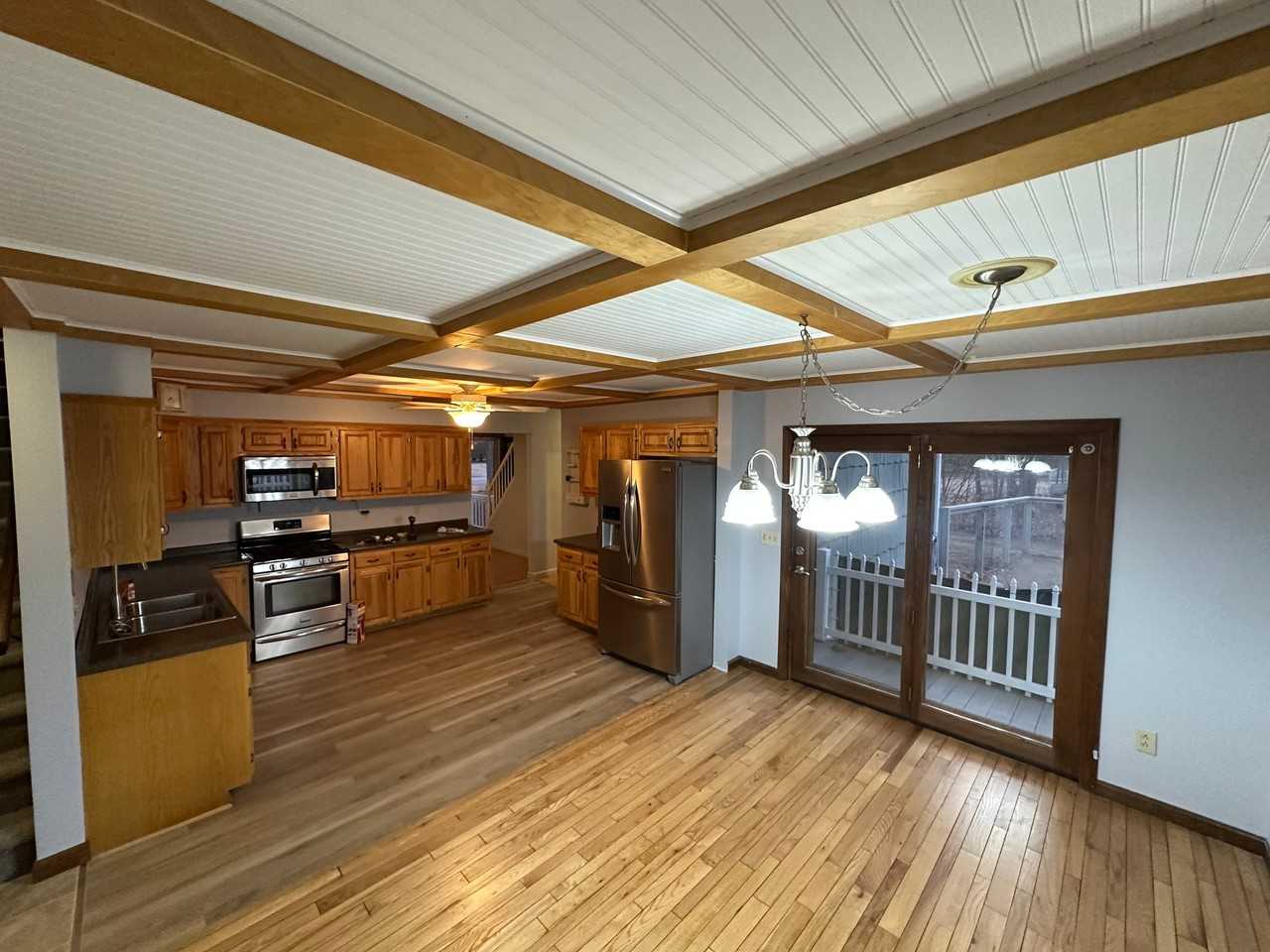 6 Oakwood Ln - Photo 5 of 20