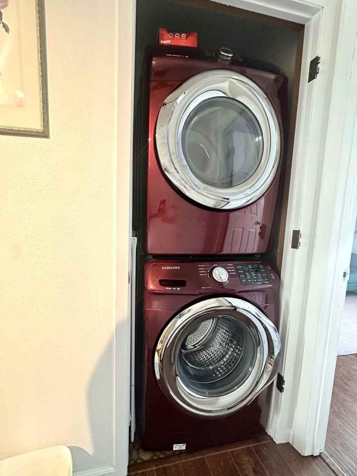 1631 Eastridge Dr #302 - Photo 7 of 16