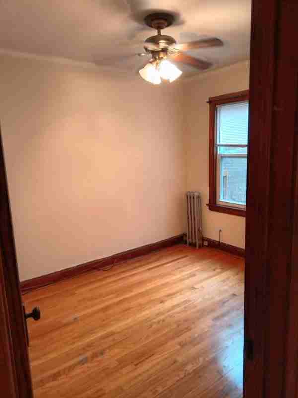 3235 N Lockwood Ave #1 - Photo 2 of 9